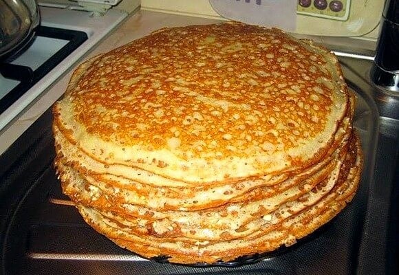 Tento recept na palacinky mám z jednej nóbl reštaurácie: Sú krásne nadýchané a jemné ako pavučinka – inak ich už nerobím!