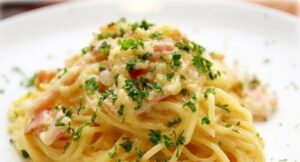 10-minutové česnekové špagety