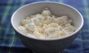 Možno to bude znieť bláznivo, ale ak si dáte tieto 2 lyžičky pred spaním, začnete ihneď chudnúť