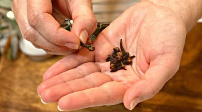 Vyčistite si pľúca a zbavte sa kašľa za 3 dni: Overený recept na prírodnú liečbu bronchitídy