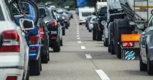 Auto zo zahraničia? Po 90 dňoch ho treba prihlásiť, inak hrozí pokuta 2 500 eur
