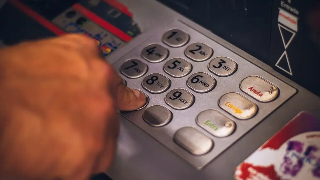 Čo sa stane s bankovým účtom po smrti blízkeho: na peniaze nemáte automaticky právo! Toto nikdy nerobte, aj keď poznáte PIN