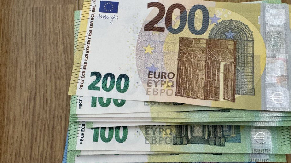 Zvýšenie výživného zasiahne aj rodičov s nízkym príjmom či hendikepom! Koľko budú musieť platiť navyše?